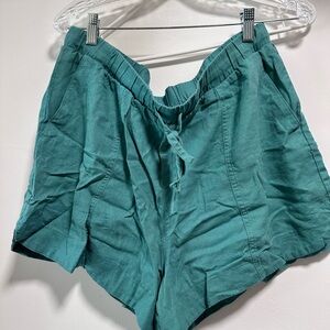 Target shorts green